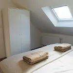 Cozy 1br & Living Apartment, Just 15 Minutes To Downtown * גנט