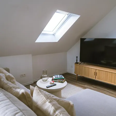 Apartment Cozy 1br & Living Apartment, Just 15 Minutes To Downtown Ghent