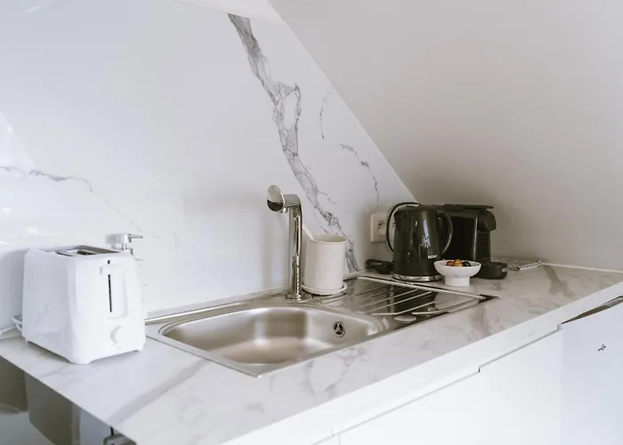 Apartment Cozy 1br & Living Apartment, Just 15 Minutes To Downtown Ghent